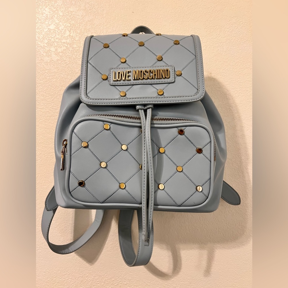 LOVE MOSCHINO